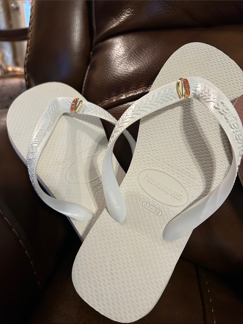 Havaianas Women's Flip Flop Set - White, Blush, Navy - Picture 2 of 5